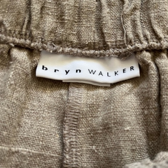 bryn Walker Tan Ankle Pants - Picture 2 of 11